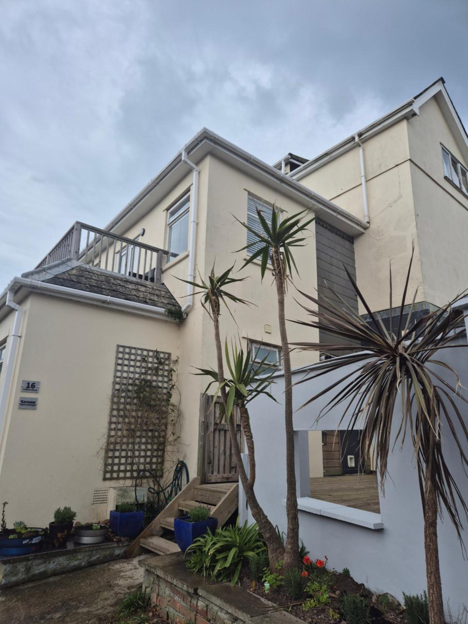 Hidden Gem Near The Beach With Pool Table New Quay Exterior foto